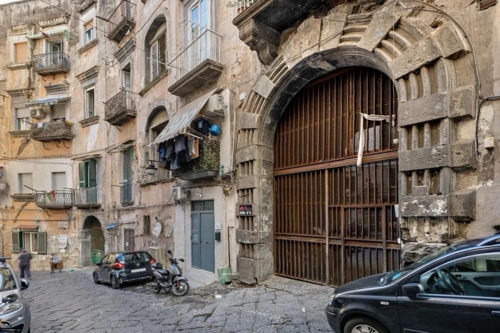 Casa Giulia Piazza Plebiscito 2