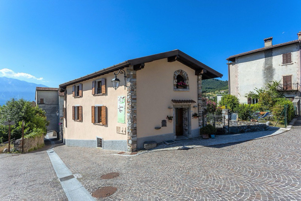 CASA RITA - APPARTAMENTO 1 LAGO DI GARDA