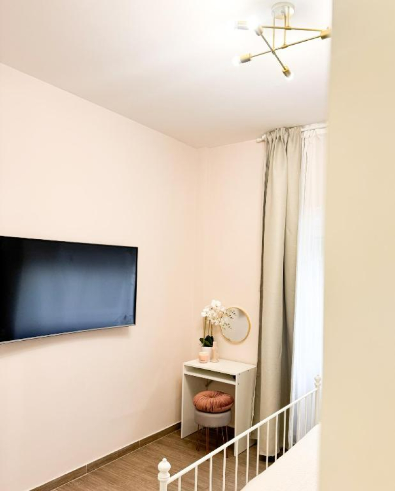 Vatican Exclusive Suite 5