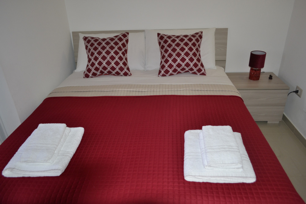 RED ROOM