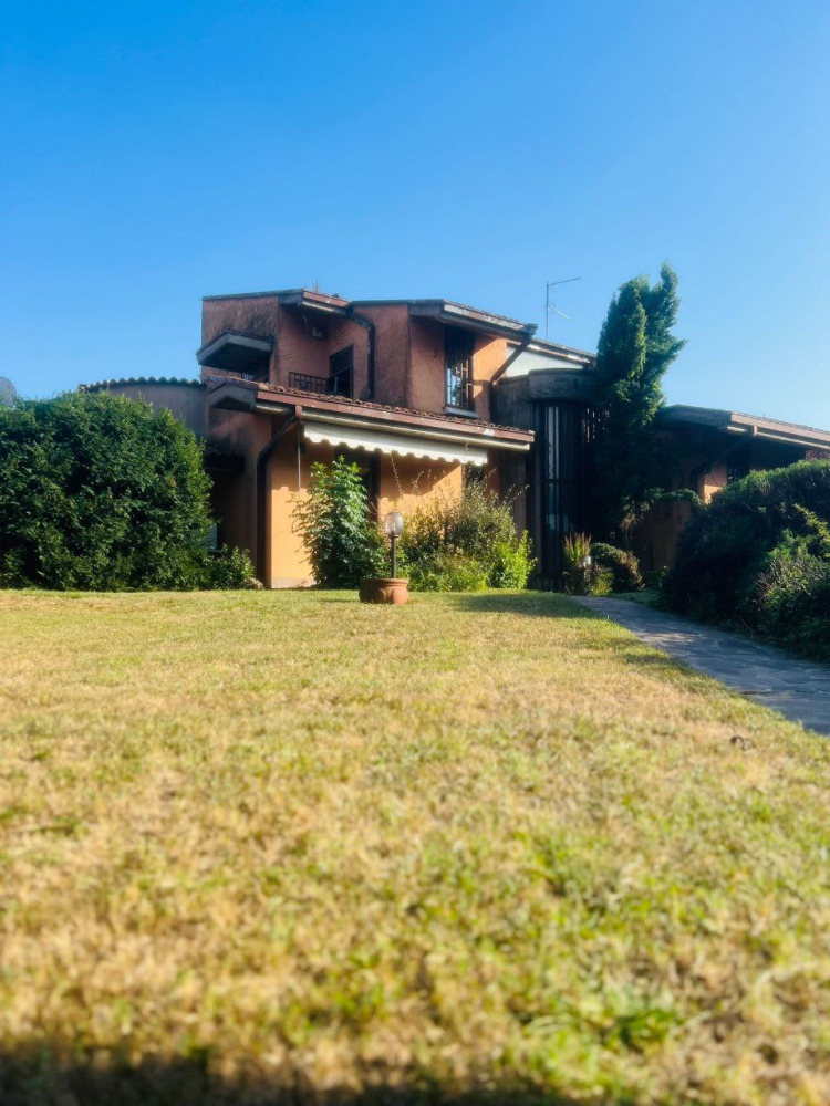 Villa Francesca BeB Camera Matrimoniale Bianca