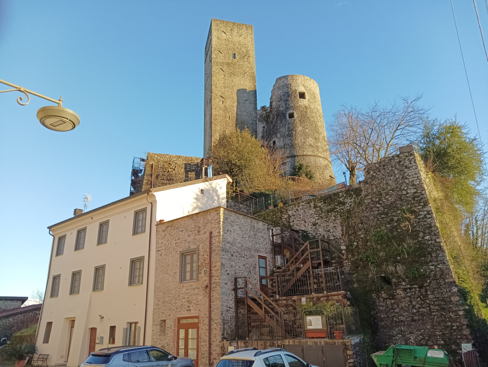Foto di B&B Castello Malaspina di Tresana Camera Guglielmo a Tresana