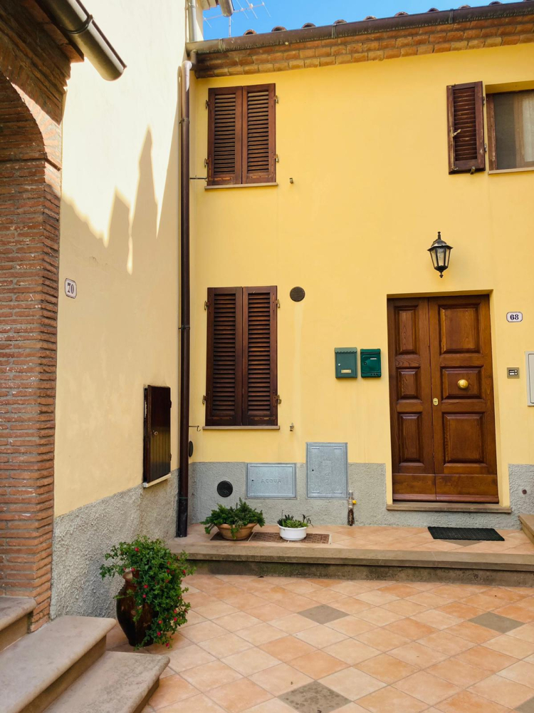 Foto di CIVICO68 a Cetona