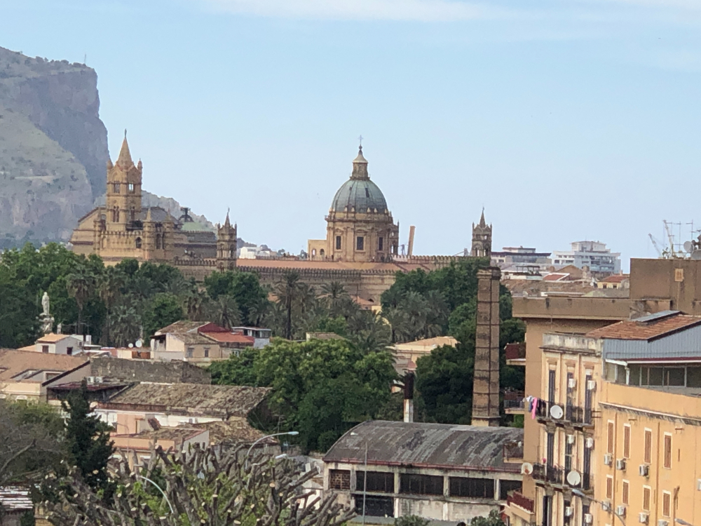 Foto di Giù a Palermo a Palermo