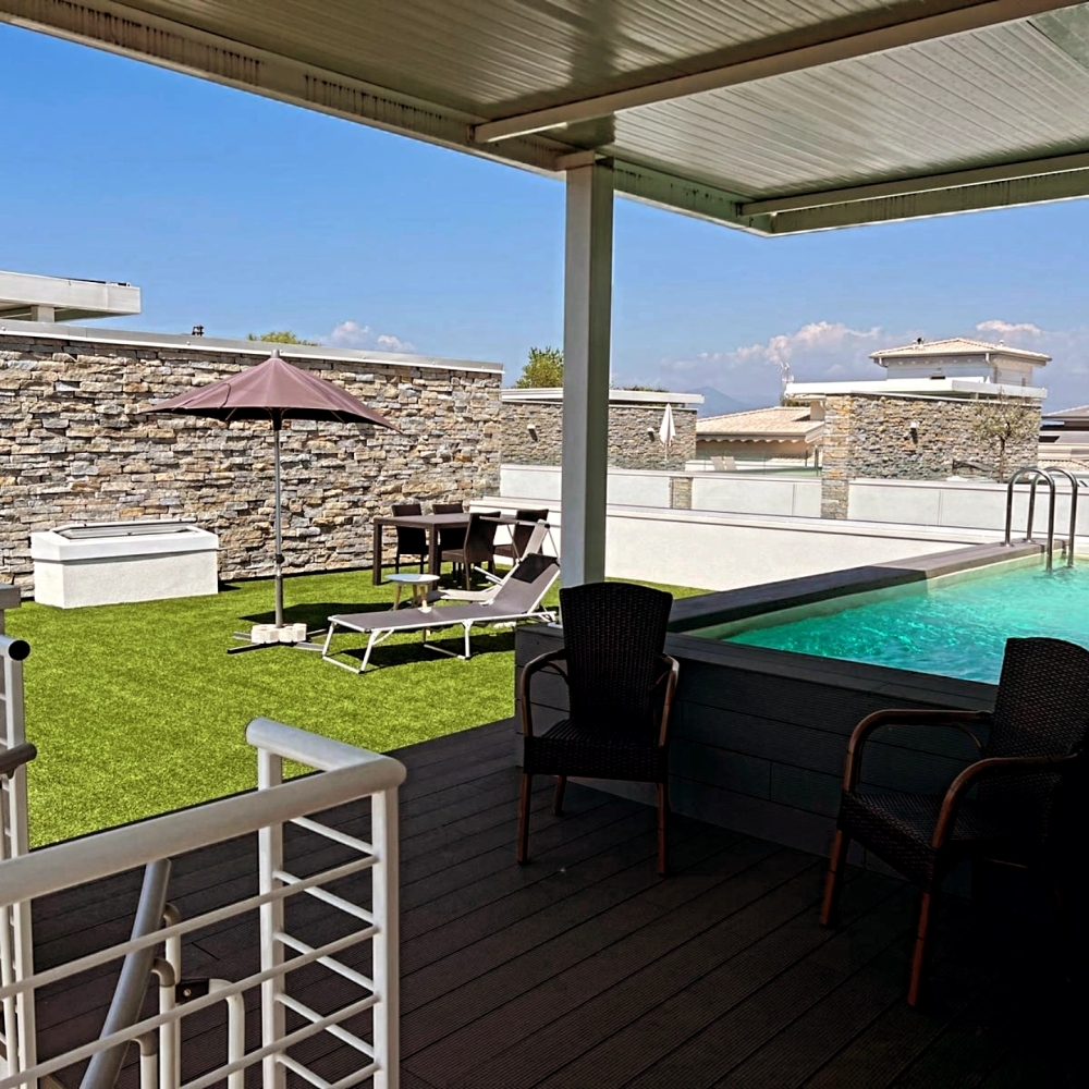 Peschiera Luxury House